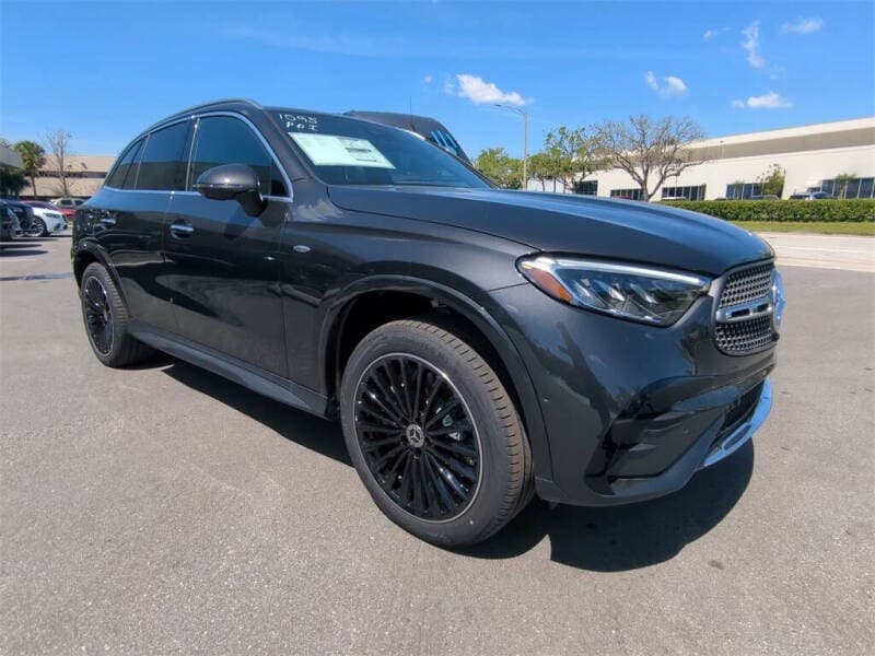 2025 مرسيدس بنز GLC 350e 4MATIC 0