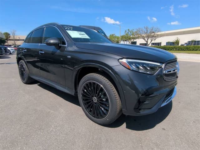 2025 مرسيدس بنز GLC 350e 4MATIC