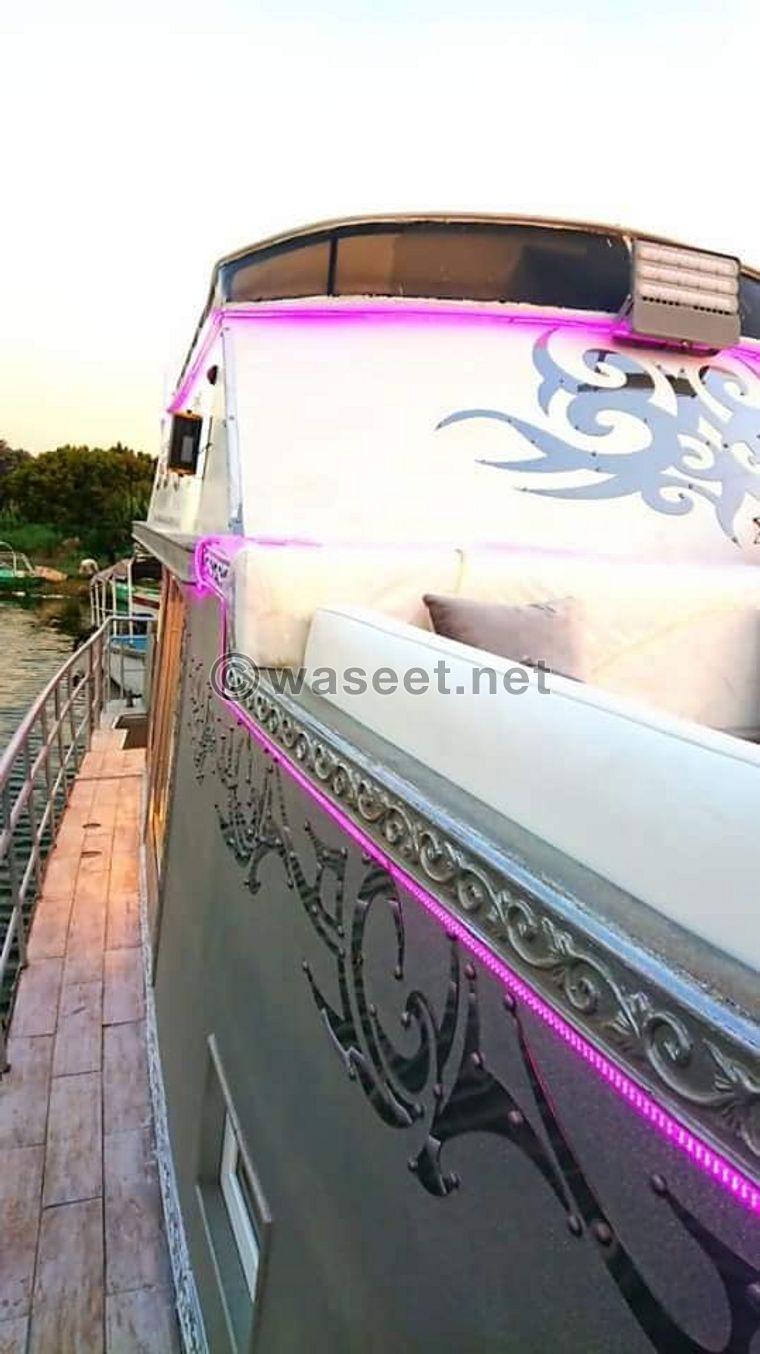 For sale luxury yacht 3